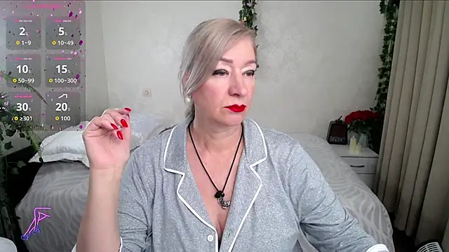 hunters woman online show from 3, 7, 2026
