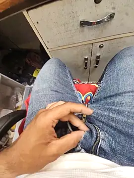 Snapshot of _Danny__ chatting on 5, 10, 2025 Danny online show from 5, 10, 2025