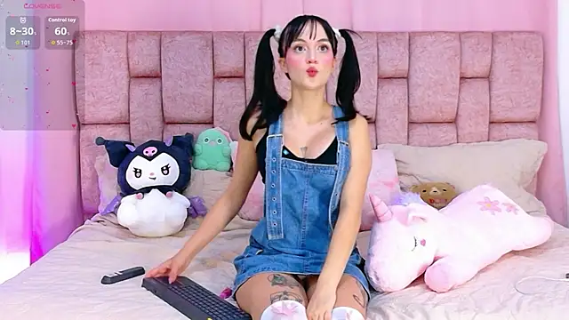 LolaYun online show from 8, 1, 2026