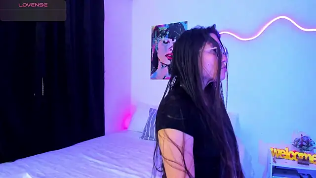 Dilan and Mia online show from 11, 9, 2025