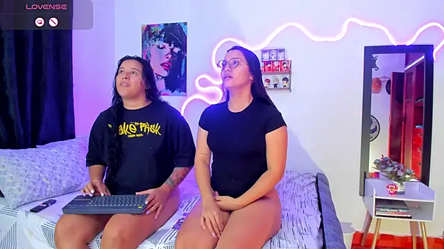 Dilan and Mia online show from 18, 9, 2025