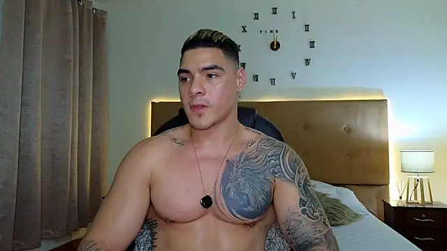 Snapshot of Steven_Velez chatting on 30, 10, 2025 Steven Velez online show from 30, 10, 2025