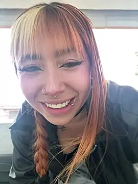 Snapshot of Sallem_Pink chatting on 6, 7, 2026 Sallem Pink online show from 6, 7, 2026