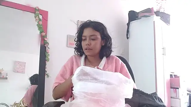 TamaraMera online show from 31, 10, 2025