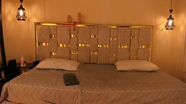 anita toro  online show from 20, 9, 2025