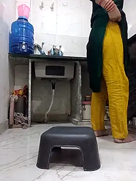 Snapshot of kajal_01raj chatting on 9, 11, 2025 kajal 01raj online show from 9, 11, 2025