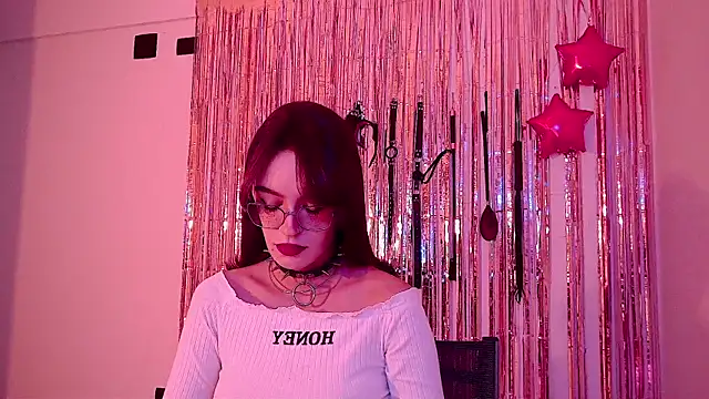 nina kink online show from 29, 6, 2026
