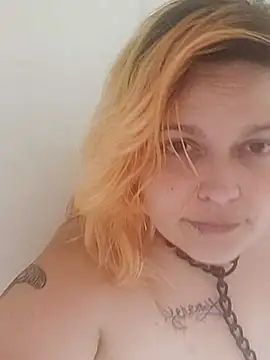 Jynxthefoxyfuck online show from 18, 9, 2025