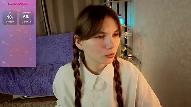 Snapshot of Nika_OMG chatting on 5, 11, 2025 Nika OMG online show from 5, 11, 2025