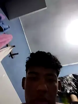 Snapshot of Lale-Adrian chatting on 3, 12, 2025 Lale-Adrian online show from 3, 12, 2025