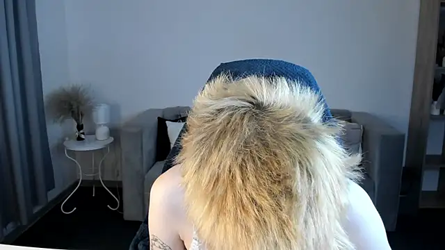 CarolineRichter online show from 21, 9, 2025