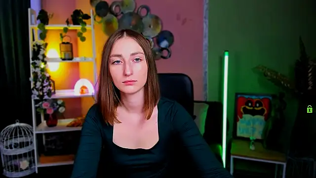 eva smiith  online show from 1, 10, 2025