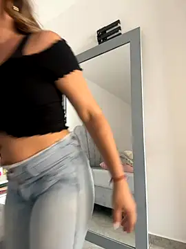 emma-conti2 online show from 16, 10, 2025