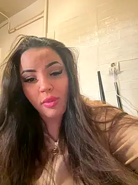 Snapshot of sexybunny18255 chatting on 22, 11, 2025 sexybunny18255 online show from 22, 11, 2025