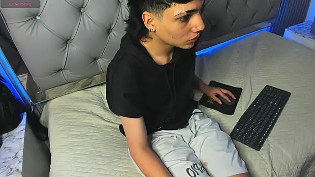 SamBlack  online show from 21, 9, 2025