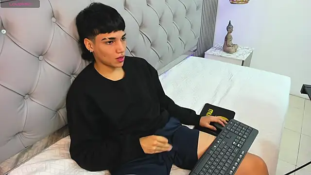 SamBlack  online show from 21, 9, 2025