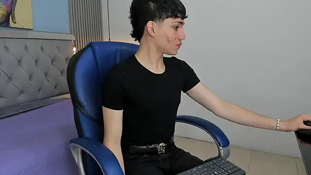 SamBlack  online show from 18, 4, 2026