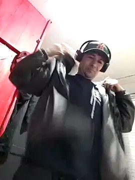 Snapshot of danielguerreros@xh chatting on 14, 6, 2026 danielguerrerosxh online show from 14, 6, 2026