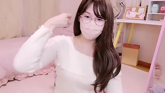 Snapshot of SAYORIxo chatting on 4, 12, 2025 SAYORIxo online show from 4, 12, 2025