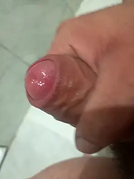 Snapshot of leko8754 chatting on 12, 10, 2025 leko8754 online show from 12, 10, 2025