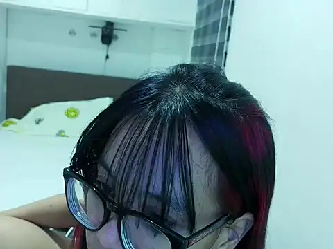 eattmebabyy online show from 27, 5, 2026