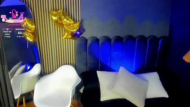 Snapshot of Gina_77 chatting on 10, 10, 2025 Gina 77 online show from 10, 10, 2025