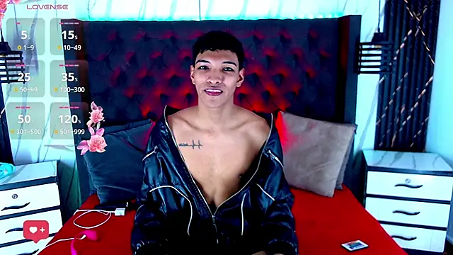 Snapshot of Rick_Wade chatting on 6, 11, 2025 Rick Wade online show from 6, 11, 2025