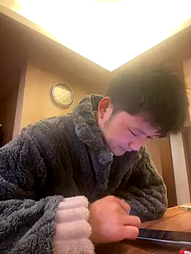 Snapshot of chengliyan chatting on 5, 12, 2025 chengliyan online show from 5, 12, 2025