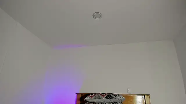 SusanClarck online show from 23, 11, 2025