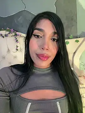 Snapshot of AmbarFoxx_ chatting on 13, 7, 2026 AmbarFoxx online show from 13, 7, 2026