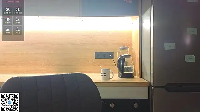 miss bubbles  online show from 21, 10, 2025