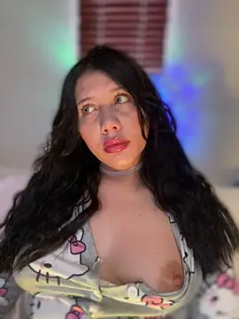 Snapshot of snow_doll chatting on 9, 10, 2025 snow doll online show from 9, 10, 2025