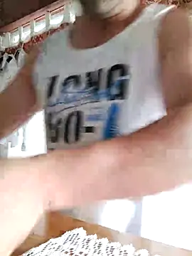 Snapshot of Bradd_32 chatting on 22, 2, 2026 Bradd 32 online show from 22, 2, 2026