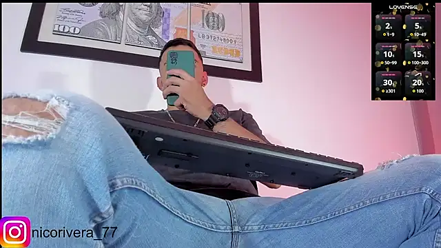 Snapshot of nico_rivera chatting on 11, 7, 2026 nico rivera online show from 11, 7, 2026