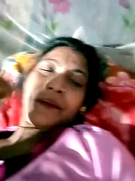 Snapshot of Savita992 chatting on 3, 3, 2026 Savita992 online show from 3, 3, 2026