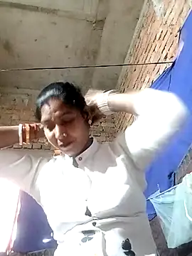 Snapshot of Savita992 chatting on 17, 3, 2026 Savita992 online show from 17, 3, 2026