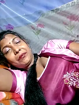 Snapshot of Savita992 chatting on 22, 3, 2026 Savita992 online show from 22, 3, 2026