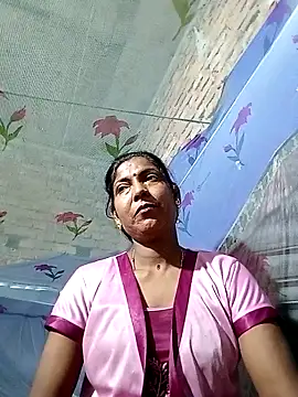 Snapshot of Savita992 chatting on 24, 3, 2026 Savita992 online show from 24, 3, 2026