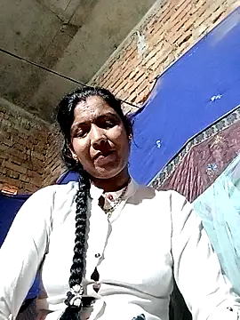 Snapshot of Savita992 chatting on 3, 4, 2026 Savita992 online show from 3, 4, 2026