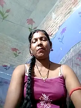 Snapshot of Savita992 chatting on 6, 4, 2026 Savita992 online show from 6, 4, 2026