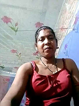 Snapshot of Savita992 chatting on 10, 4, 2026 Savita992 online show from 10, 4, 2026