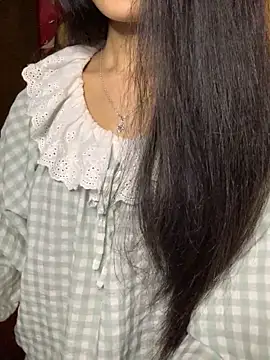 Nhinhi18 online show from 23, 10, 2025