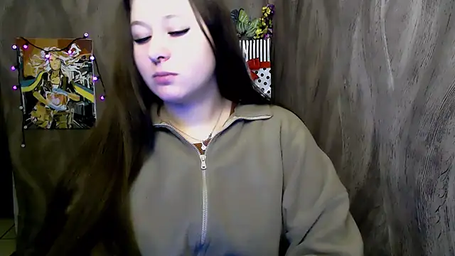 Snapshot of Linda_S_ chatting on 5, 12, 2025 Linda S online show from 5, 12, 2025