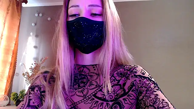 Iris lave online show from 15, 3, 2026