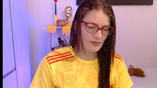 Camila-ventura online show from 18, 6, 2026