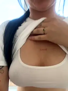 lucy grey25 online show from 8, 11, 2025