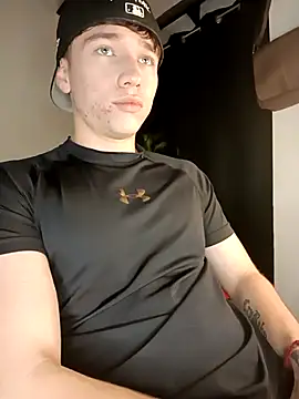 Logan sixxer online show from 21, 9, 2025