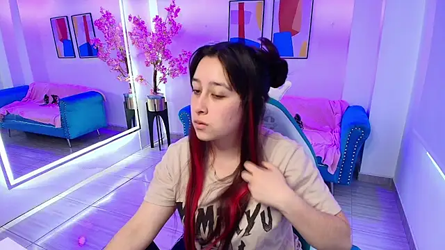 Snapshot of Tarly_matches chatting on 3, 10, 2025 Tarly matches online show from 3, 10, 2025