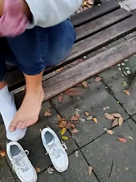 Snapshot of Joe_And_Emma chatting on 8, 9, 2025 Joe And Emma online show from 8, 9, 2025