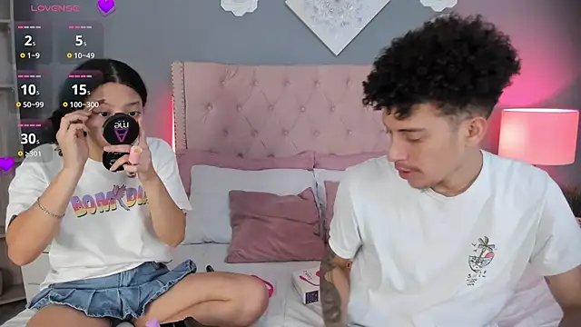 Snapshot of Joe_And_Emma chatting on 10, 9, 2025 Joe And Emma online show from 10, 9, 2025